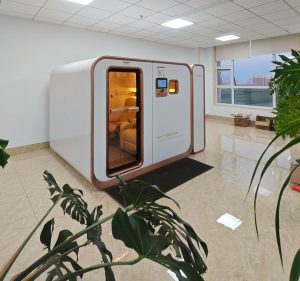 Oxyedge Black and Tan 2 person pinnacle hyperbaric chamberOxyedge Black and Tan 2 person pinnacle hyperbaric chamber from a far